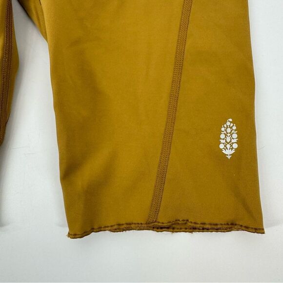 FP Movement Heart Rate Shorts in Alchemy Sz‎ Small NWT - Picture 6 of 9